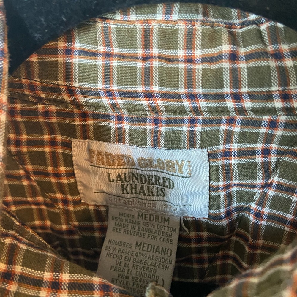 Men’s Button Down - Picture 3 of 3